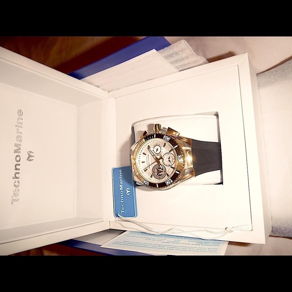 Technomarine cruise watch